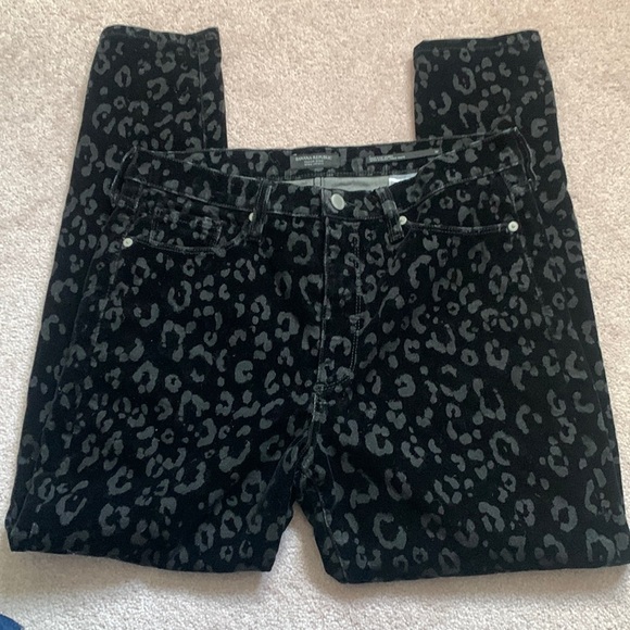 Banana Republic High Rise Animal Print Velvet Black Pants Women size 30 - Picture 3 of 17